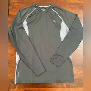 Preowned Champion Gear XL Men's Grey Long Sleeve Dryfit T-Shirt